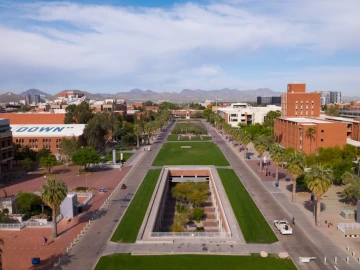 mall-aerial-web